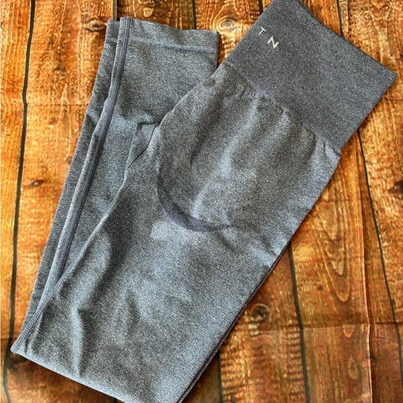 NVGNY Indigo Curve Leggings - Picture 2 of 3